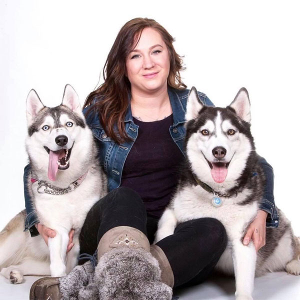 Kristy-Lee with her two Siberian Huskies